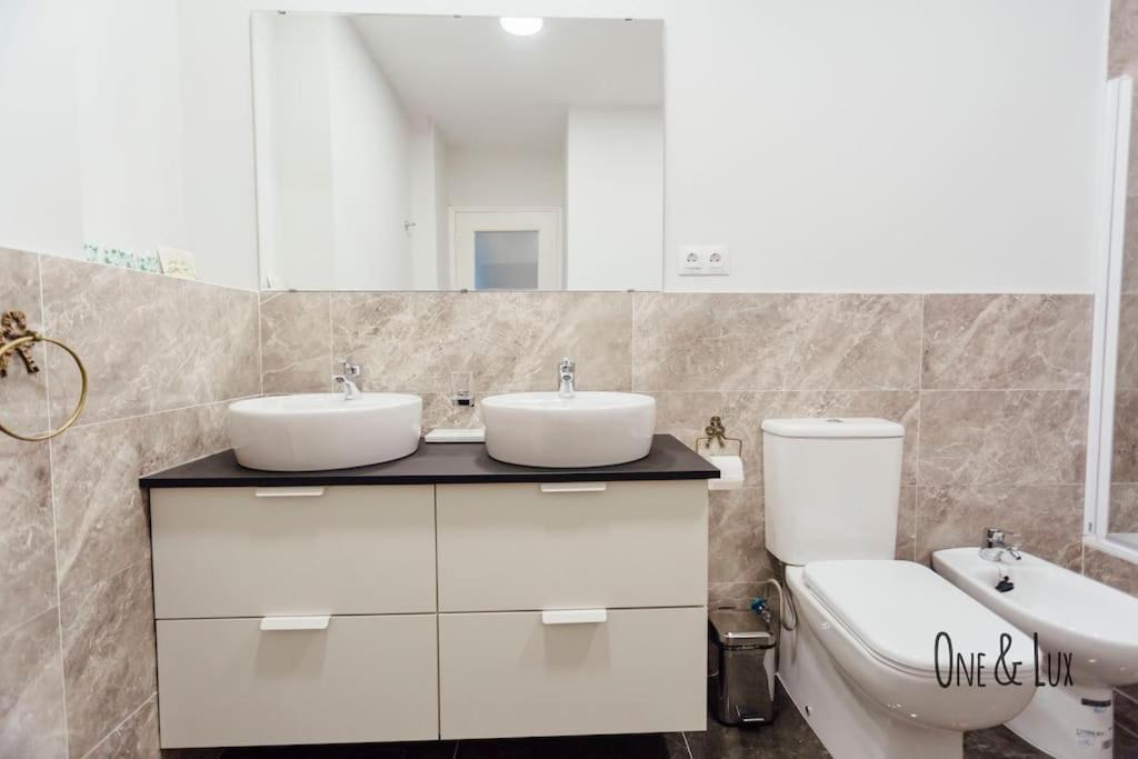 O&L Aire - Spacious And Bright Apartment In The Heart Of Sevilla Exterior foto